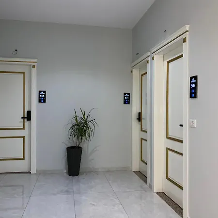 Ξενοδοχείο Pilo Lala Lushnjë